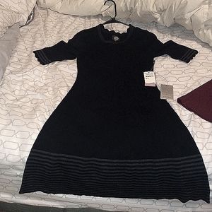 Vince Camuto size xs dress. Black and gray.